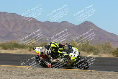 media/Oct-30-2022-CVMA (Sun) [[fb421c3cec]]/Race 12 Supersport Open/